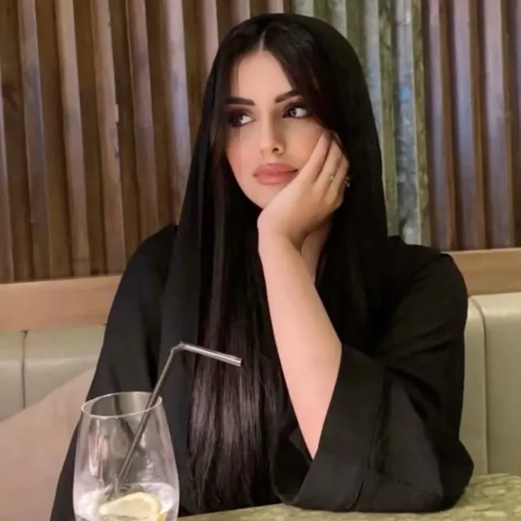 الدانه، صانع محتوى في الرياض